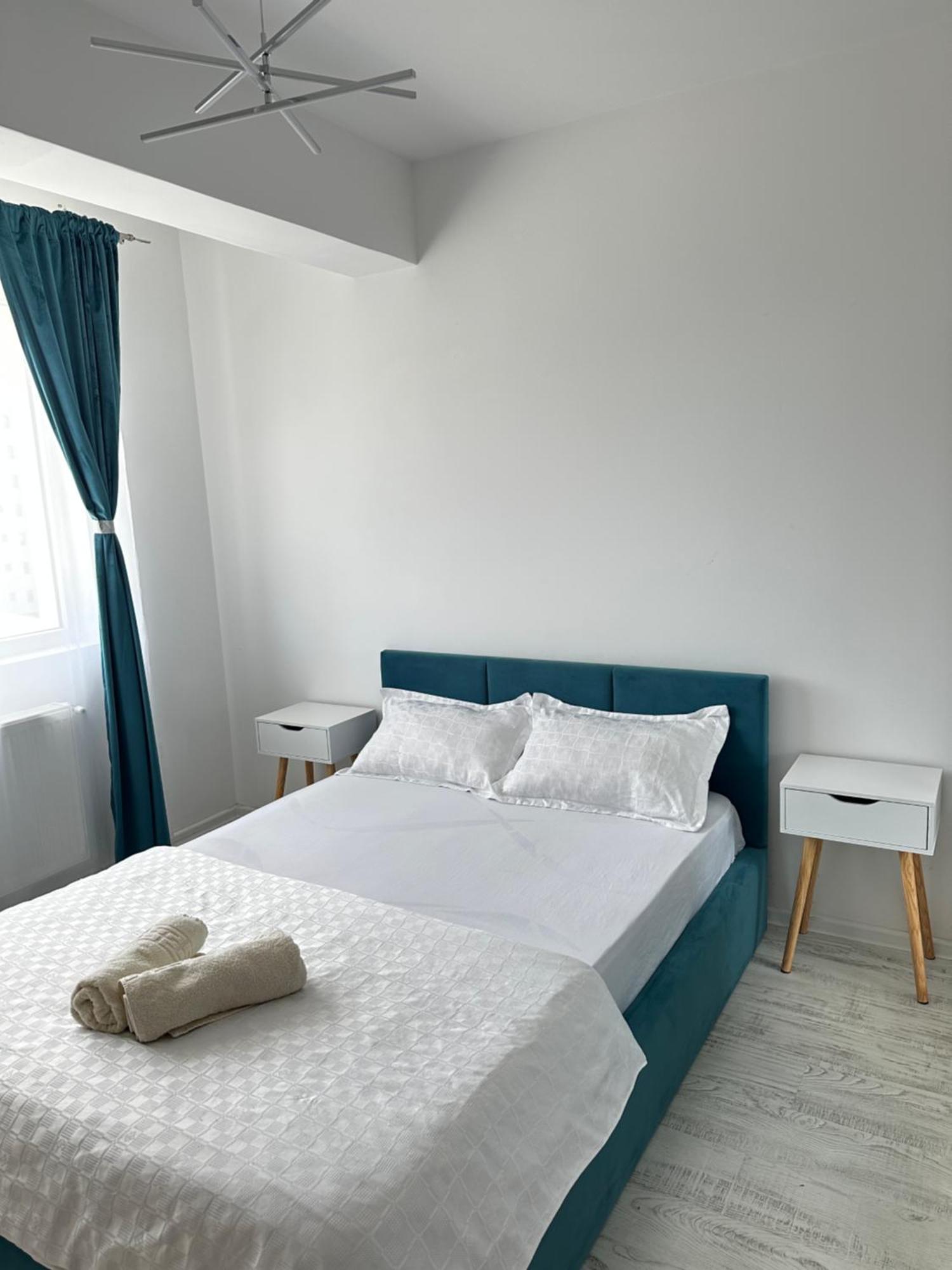 Stylish Apartment Militari - Parking Spot Chiajna Exterior foto